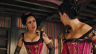 Penelope Cruz y Salma Hayek –  »Bandidas » 02